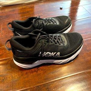 Hoka Bondi 7 size 8